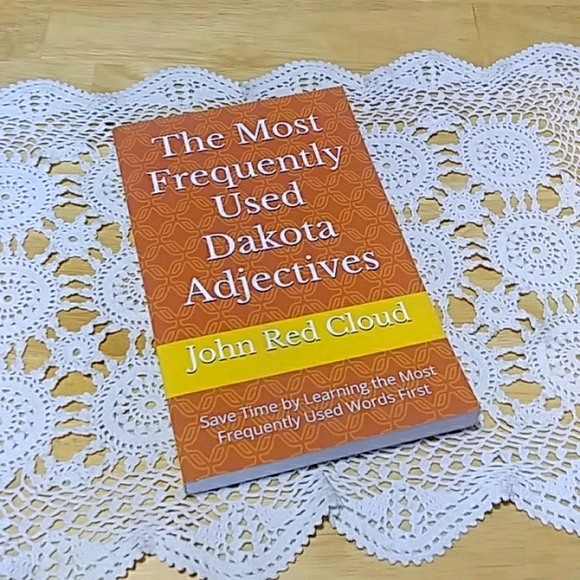 3 for $10 book sale! Language Guide - Dakota Adjectives - Picture 1 of 7